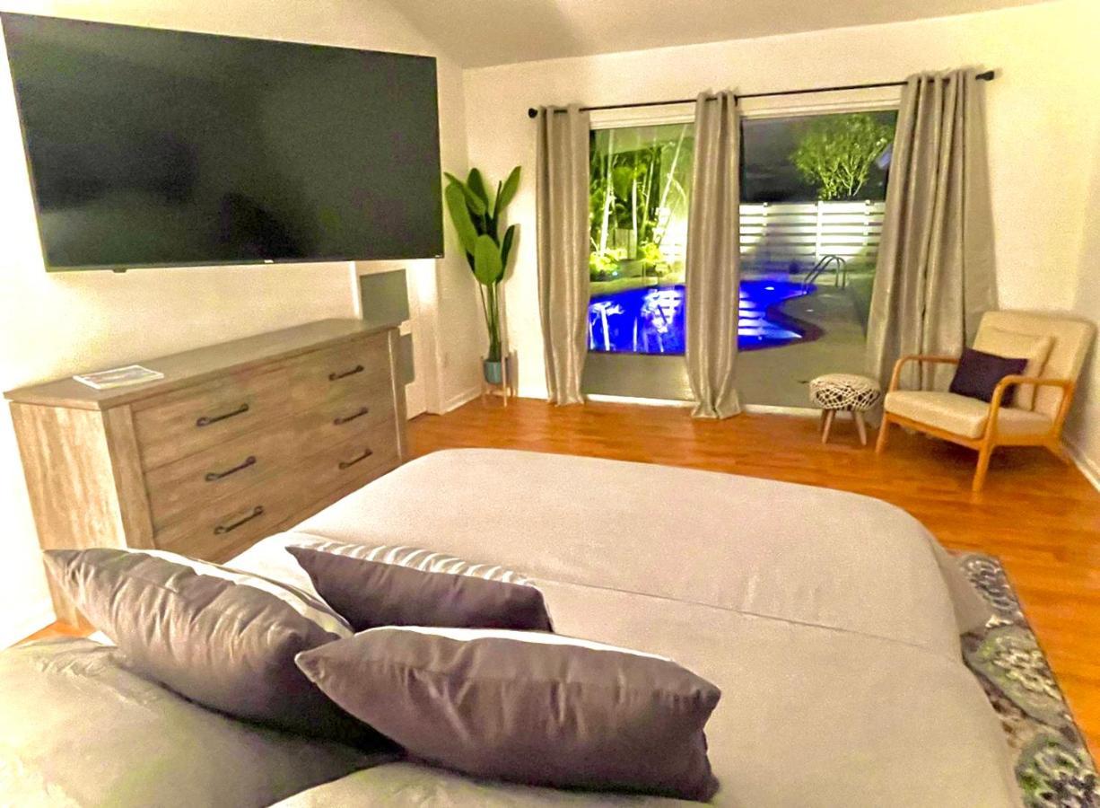 Kendall Keys Oasis Home W/ Pool, Theater & Arcade ไมอามี ภายนอก รูปภาพ